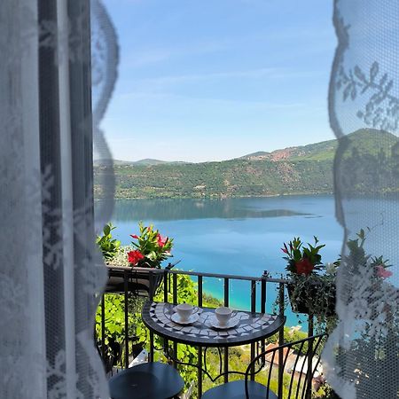 B&B Carpe Diem Vista Lago Кастель-Гандольфо Экстерьер фото